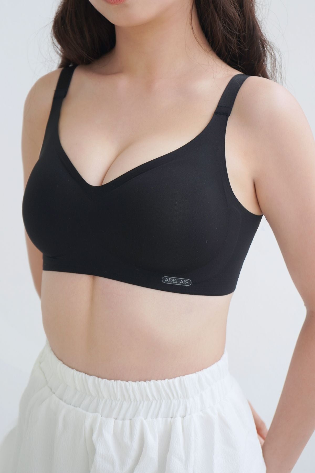 [New - In] Ultra Boost Seamless Push Up Bra In Black - Bra - Push Up & Seamless - Adelais Official